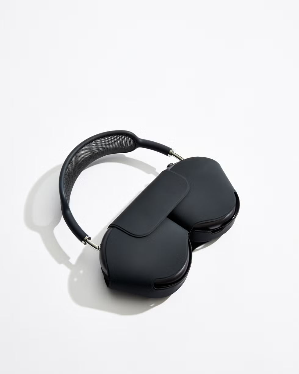 AirPods Max – Black W/Smart Case | Premium Wireless Over-Ear Headphones